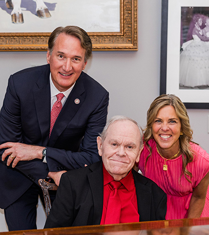 የቦብ ፎቶ ከገዥው እና ከቀዳማዊት እመቤት ጋር